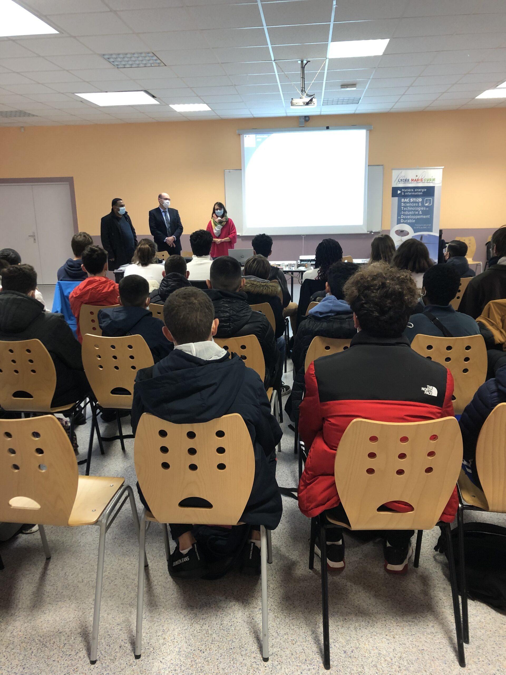 Présentation des formations du lycée Marie Curie de Nogent sur Oise